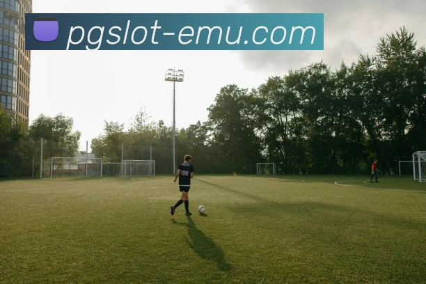 3号足球衣的传奇背后是谁的故事与成就揭秘